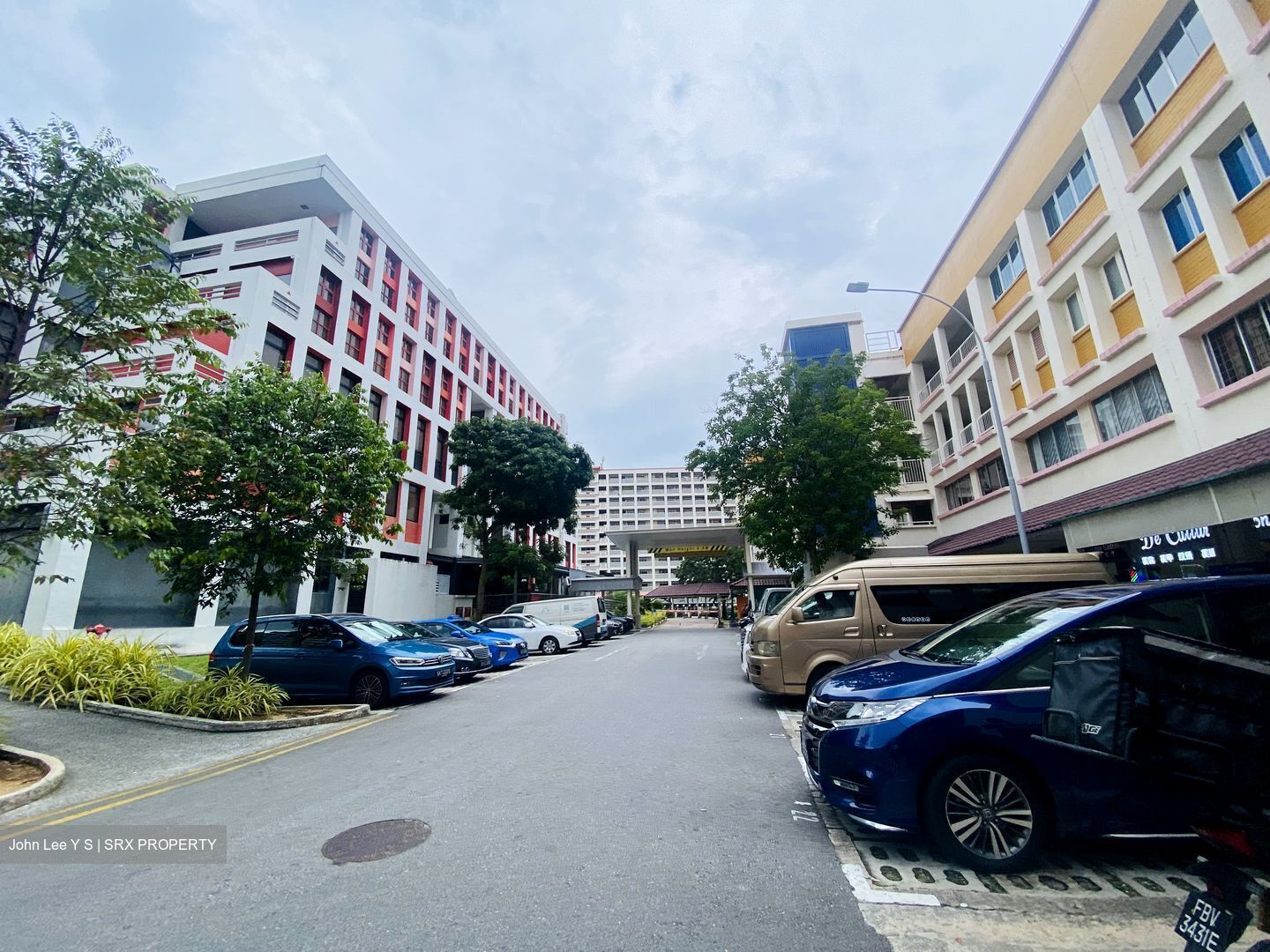 Tampines Street 23 (D18), Shop House #443876051